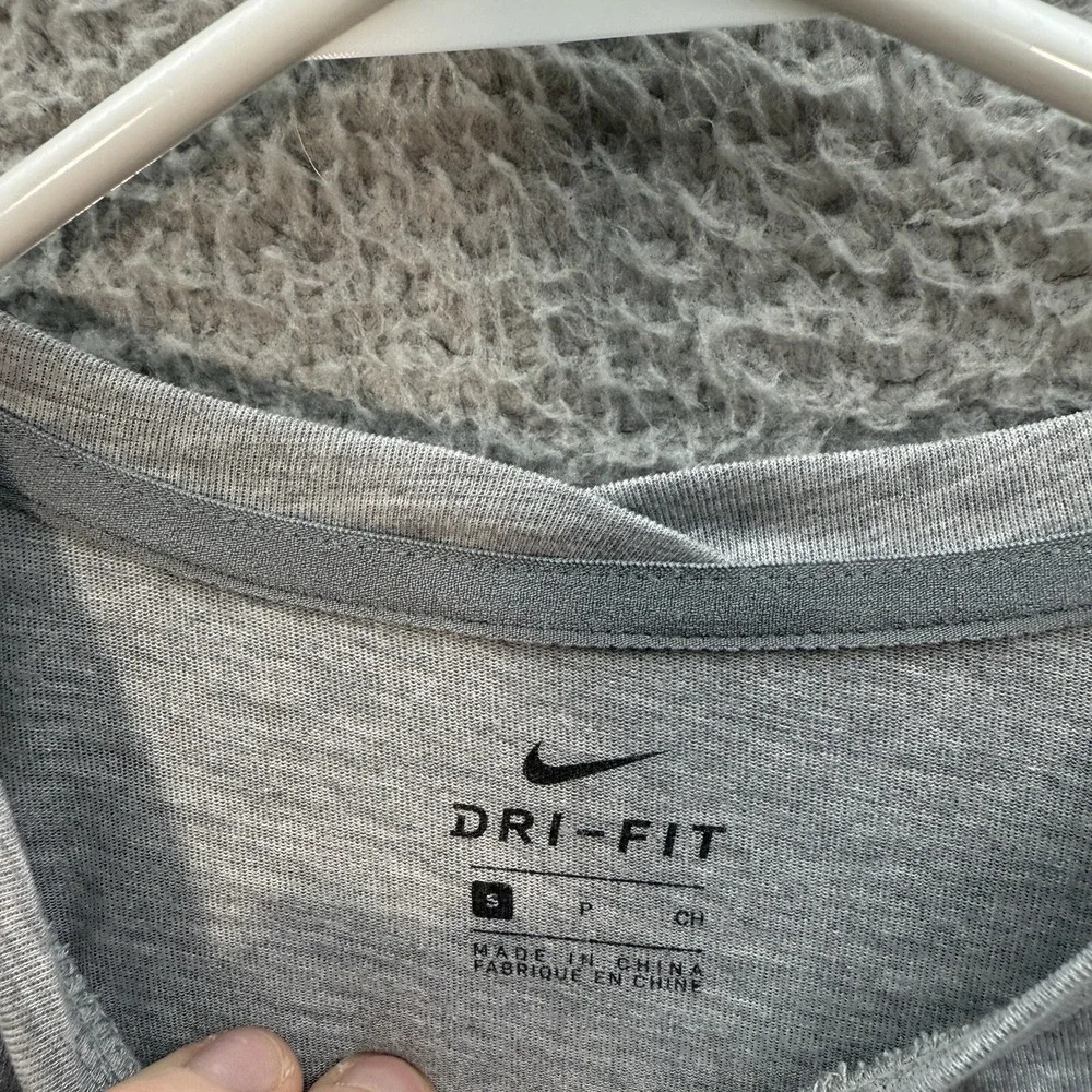 Nike Shirt Womens Small Gray‎ White Dri Fit Long Sleeve Small Swoosh Athleisure